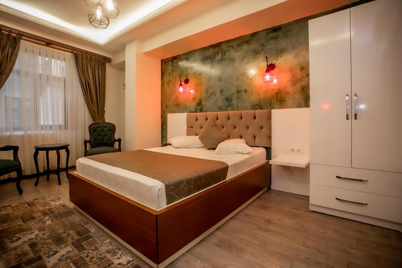 Hotel Pera Capitol Istanbul Exterior photo