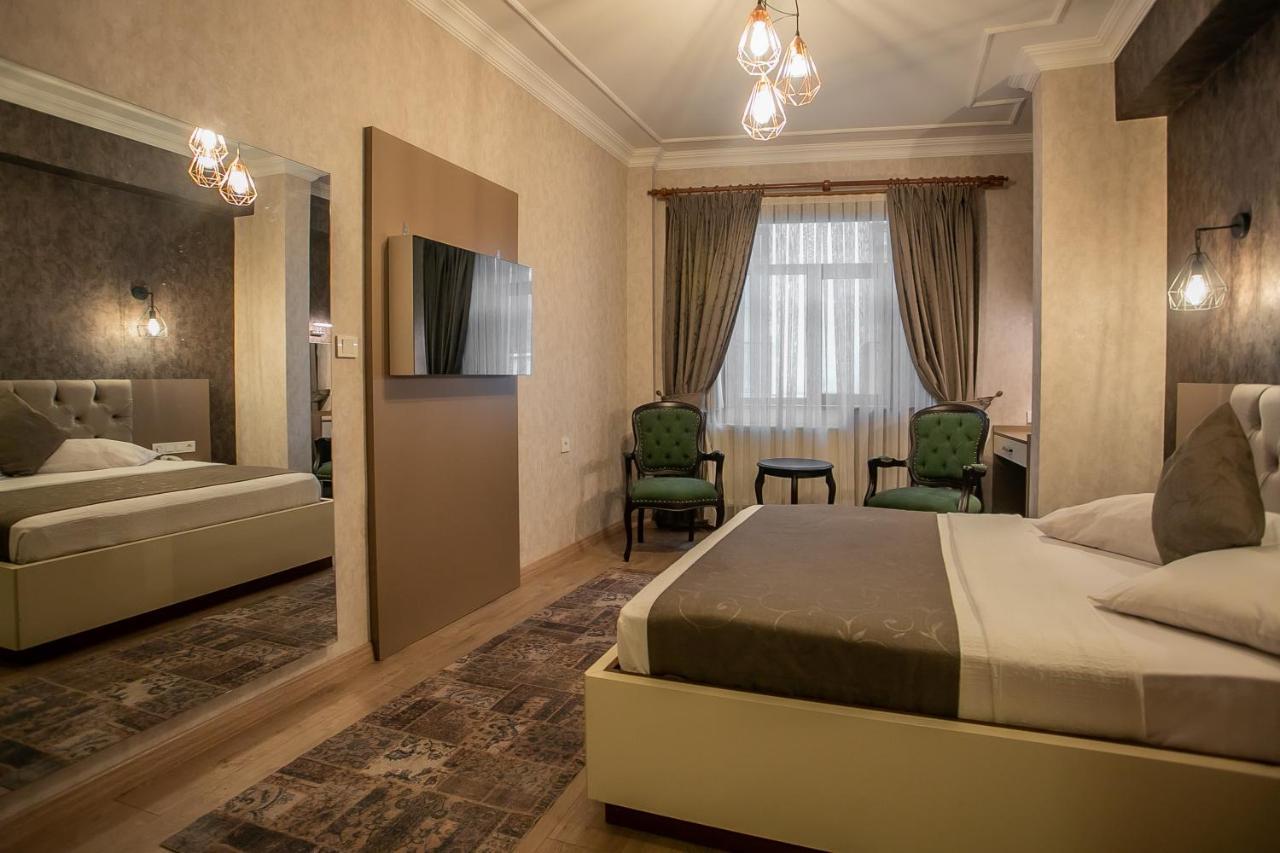 Hotel Pera Capitol Istanbul Exterior photo