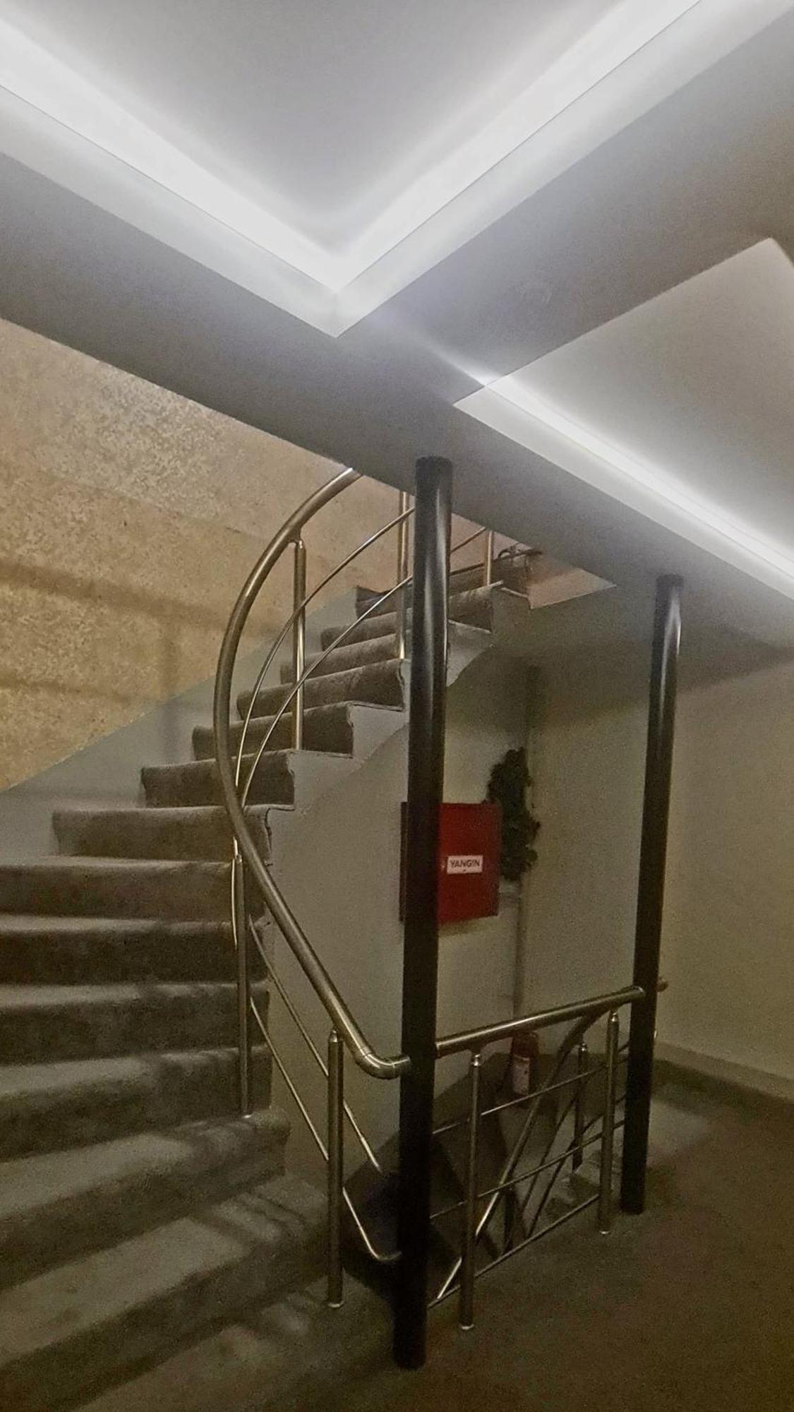 Hotel Pera Capitol Istanbul Exterior photo