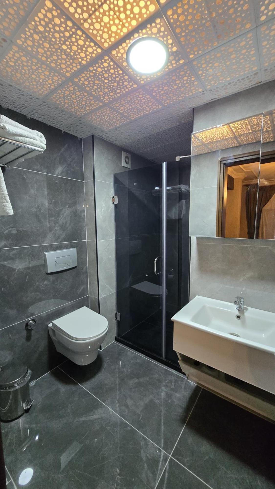Hotel Pera Capitol Istanbul Exterior photo
